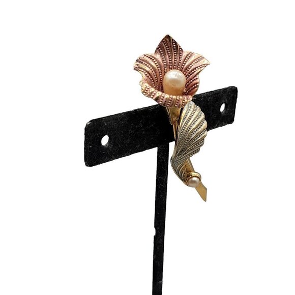 Vintage Gold & Rose Gold Calla Lily Brooch With Faux Pearls - Picture 3 of 16